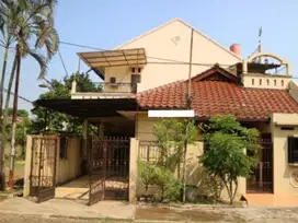 Jual Rumah 2 Lantai Harga Nego di Perumahan Permata Pamulang J-19872