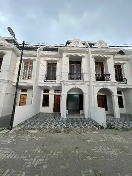DIJUAL RUMAH MEWAH MURAH BERNUANSA EROPA CLASSIC 5 MENIT DARI USU