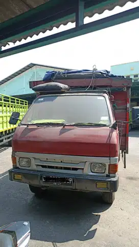 Di Jual Mobil Truk Dyna 6 Ban Bak Kayu