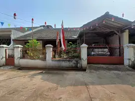 Dijual Rumah 2 Kavling di Jatibening Bekasi