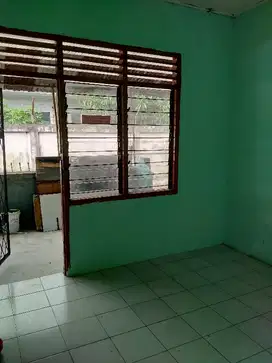 Bedeng murah di Basuki Rahmat murah
