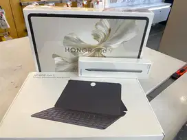 Honor Pad 9 8/256 free keyboard + pensil