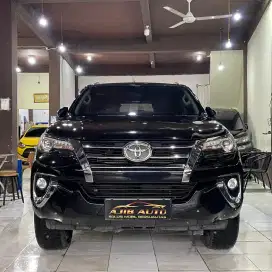 [DP 60Jt] Toyota Fortuner 2.4 VRZ 4x2 Matic 2016