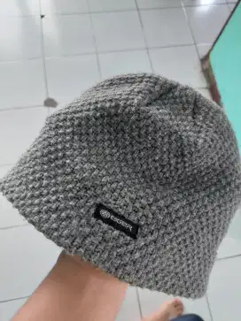 Topi kupluk eiger outdoor