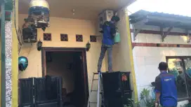 Panggilan AC netes / Perbaikan AC bunyi ke rumah