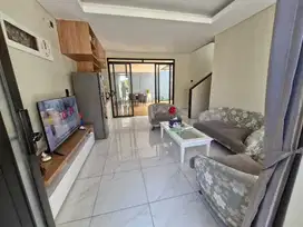 Rumah Bagus Modern Furnished di Tatar Punawangi KBP