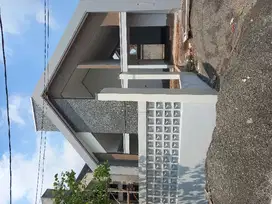 rumah 1lt dengan luas tanah yang luas