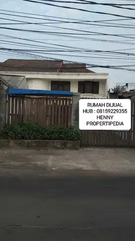 Dijual Rumah Luas Ada Kolam Renang Dekat Tol Jatibening
