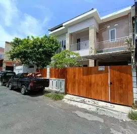 Buc rumah mewah ada pool 2lt 2are full furnish pusat kota panjer renon