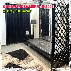 JUAL apartemen Gunawangsa MERR 2 BR perabot mewah siap huni