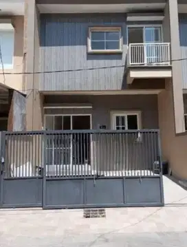Rumah Minimalis 2 Lantai Siap Huni Lokasi Mulyosari Surabaya