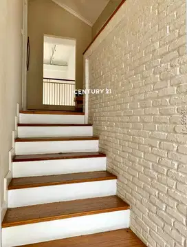 Hot Sale Dijual Rumah Bintaro Sektor 9 Semi Furnished 183492