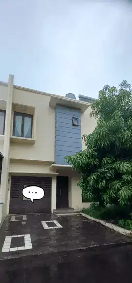 RUMAH BAGUS DLM CLUSTER AKSES JALAN RAYA 2 MBL KEAMANAN 24JAM CONDET