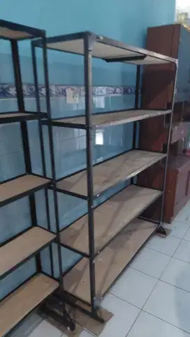 Rak besi serbaguna 5 susun plus alas