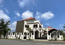 Dijual Rumah Mewah Sukajadi Batam Centre