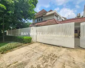 Dijual Rumah Layak Huni Strategis Pondok Indah, Jl. Metro HijauII
