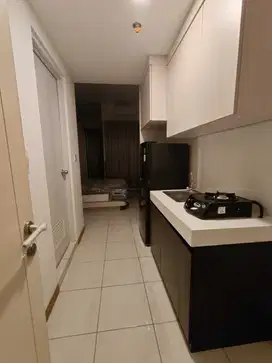 Disewakan Apartemen Full Furnished MTown Residence View Golf Cakep GS