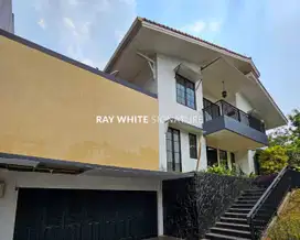 Dijual Rumah Bagus & Tenang Pondok Indah, Jl. Duta Permai