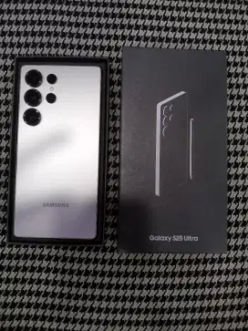 Samsung Galaxy S25 Ultra 12/512gb Sein