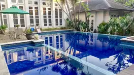 Dijual Rumah Bintaro Sektor 8 Luas ada Swimming Pool 217593