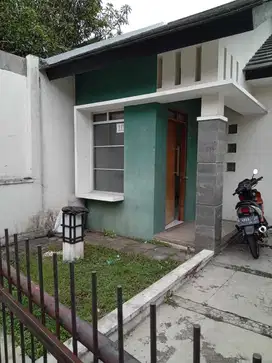 SEWA : RUMAH LINGKUNGAN NYAMAN DAN TENANG DI CIBIRU HILIR