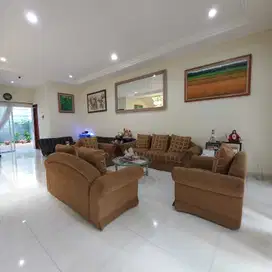 Dijual Rumah Lux Bandung Utara di Komplek Pondok Hijau