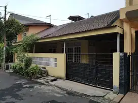 Disewakan rumah 3 kamar tidur cuma 27 pertahun