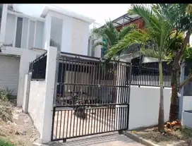 Disewakan Rumah Kantor dekat Alana Wisma Indah