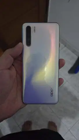 Handphone hp OPPO Reno 3