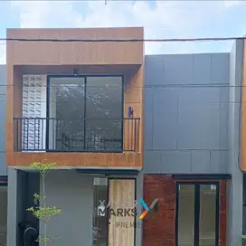 DISEWAKAN RUMAH BARU SIAP HUNI DI THE OZ TIDAR