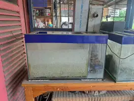 Akuarium berbagai jenis ukuran
