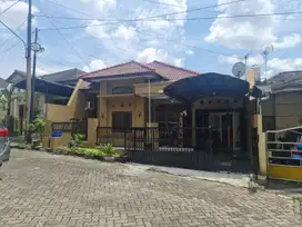 Rumah Disewakan Jl. Candi Kencana, Semarang
