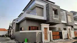 Rumah Cantik One Gate Dekat Pusat Kota dan Sanur