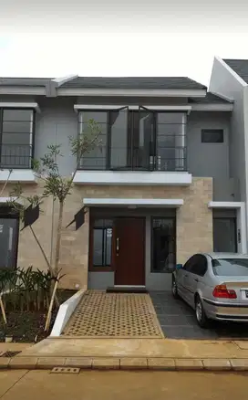 Dijual rumah 2 lantai furnished di Premier Terrace Ciracas Jakarta