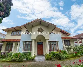 Dijual Rumah Strategis & untuk Usaha,  Jl. Maribaya, Bandung