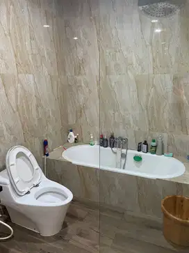 Rumah 3 Lantai Casa Jardin Daan Mogot Jakarta Barat
