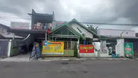 Rumah 2 Lantai di Yogyakarta - Dekat Fasilitas Umum, Harga Spesial