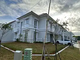 Rumah Hoek di Granada Menaggio Gading Serpong Baru Siap Huni dan Rapih
