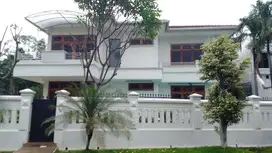 Disewkan rumah nyaman pondok indah  strategis dekat mall pondok indah