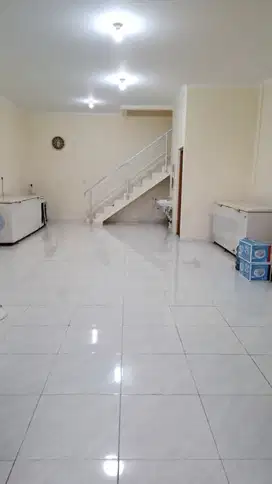 Ruko Gandeng 2 Pluit Karang Dekat Sekolah Dan Pusat Perbelanjaan