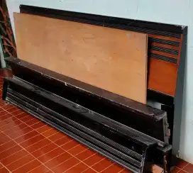 Ranjang jati kondisi masih baik