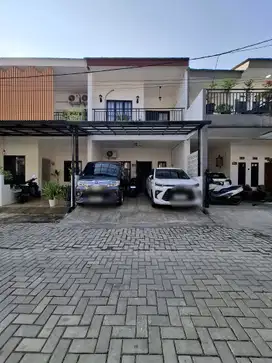 Rumah cluster semi furnished nempel Jakarta Timur