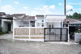 Rumah Hadap Utara 15 Mnt ke RSU Hermina Depok SHM Siap KPR J-10852