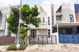 Rumah Modern 15 Menit ke Gerbang Tol Sentul Barat Siap Huni J-22643