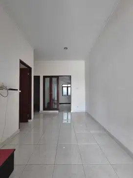 Rumah Siap Huni Di Cluster Cherry Field Bandung Harga Nego