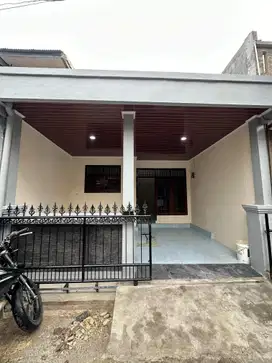 Rumah Ter Murah Kranggan Permai Rapih SHM Cakep dan langka terjadi