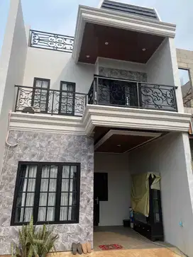 Dijual rumah mewah Clasik eropa 900jutaaan exit tol cibubur & Lrt