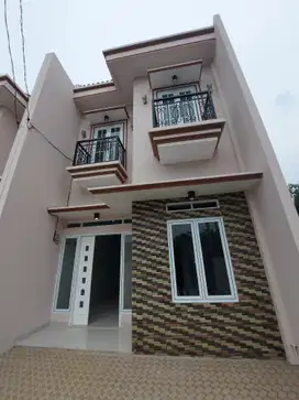 Eksklusif! Rumah 2 Lantai Mewah di Kawasan Pemda Cibinong, Langsung Hu