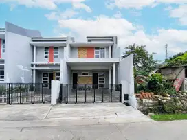 Rumah 2 Lt Siap Huni 15 Menit ke Stasiun Sudimara Hadap Utara J-28885
