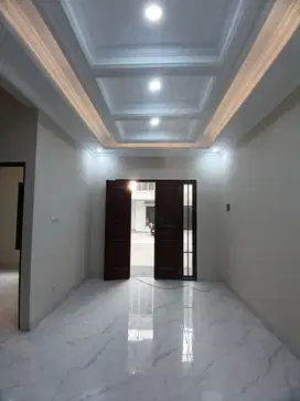 Rumah Dijual 2 Lantai Dekat SMAN 3 Depok